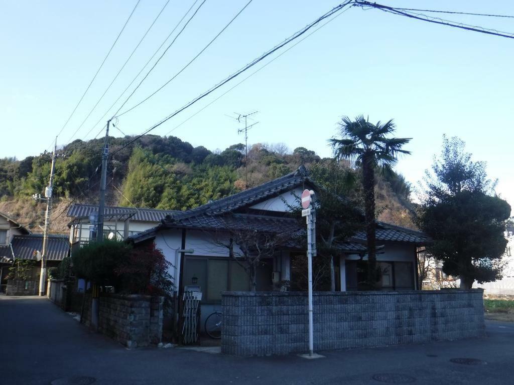 Wholeearth Ryokan Hiroshima Exterior foto